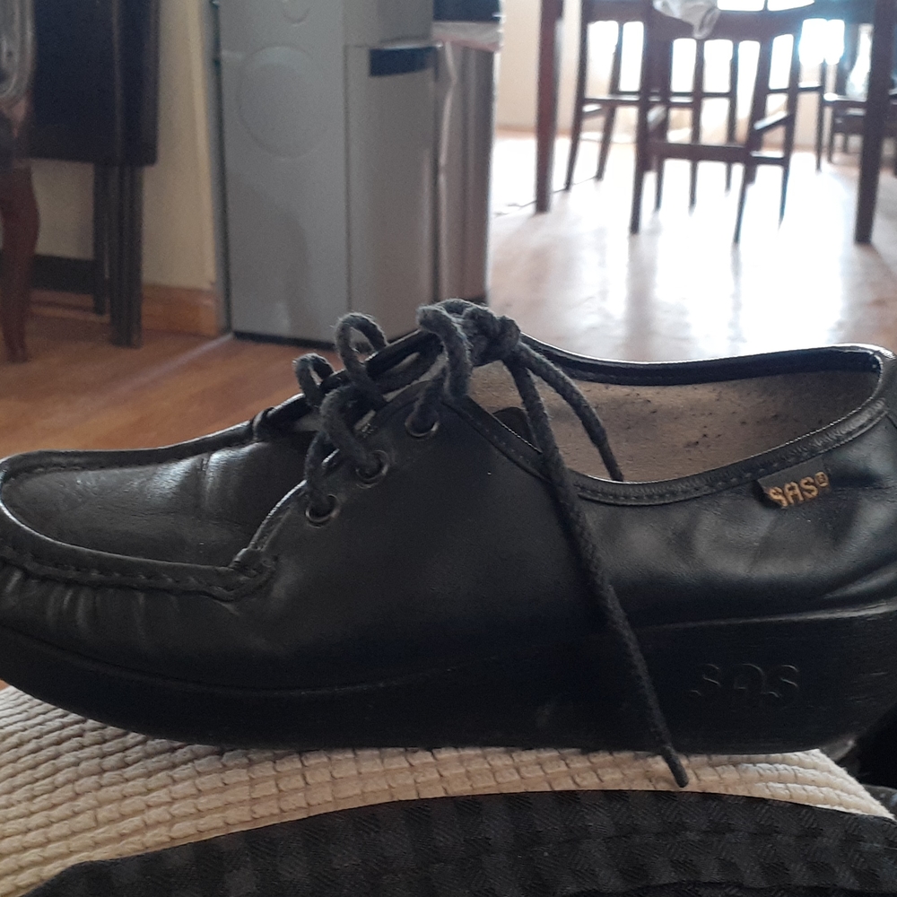 Black SAS shoes high top with shoelaces